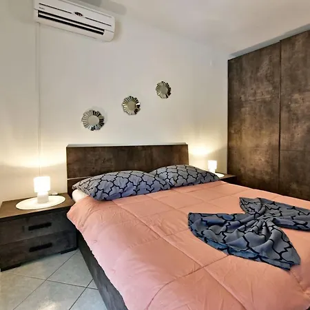 Maja For Max 5 Persons With Pool Gulici, Pet Friendly Apartment *