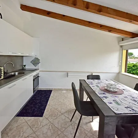 Maja For Max 5 Persons With Pool Gulici, Pet Friendly *